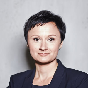 Dr-Anna-Maslon-Oracz-wintrade